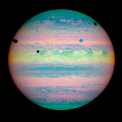 null Nasa. HUBBLE telescope. Exceptional triple eclipse for Jupiter. The moons in...