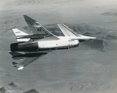 null NASA. Très belle vue de l'avion expérimentale de la Nasa : "HiMat". HiMAT était...