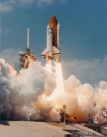 null Nasa. A beautiful takeoff of the space shuttle Columbia (Mission STS-90) from...