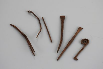 null Tools of medicine or surgery.iron.Roman or later period