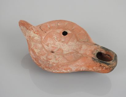null Bellle oil lamp in terracotta decorated with the Chrism.

Early Christian Roman-Byzantine...