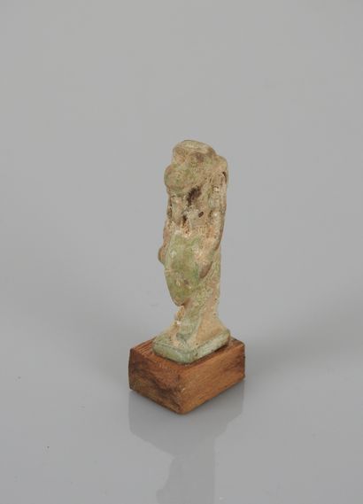 null Goddess hippopotamus Thueris.greenish frit.

Amulet of fertility.4,5cm.

Late...