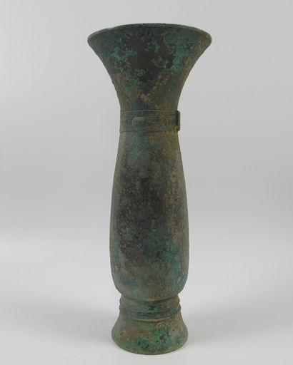 null Zun wine ritual vase. Bronze with black patina, red and green oxidations, earthy...
