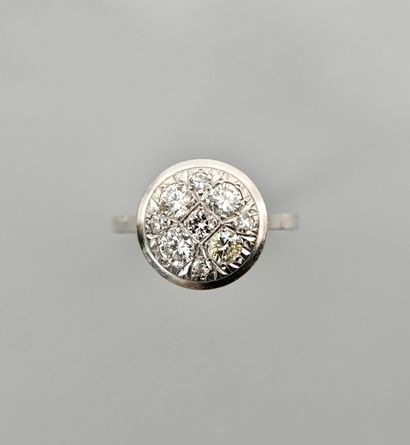null Bague en or et, platine 900 MM, ornée de diamants en pavage, diamètre 8 mm,...