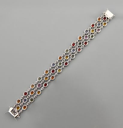 null Flexible bracelet formed of three rows of white gold, 750 MM, each one decorated...
