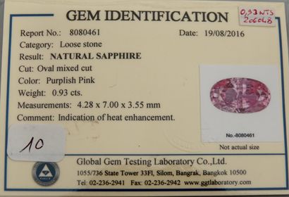 null Saphir rose sous scellée du Laboratoire Global Gem , 750 MM, pesant 0,93 carat...