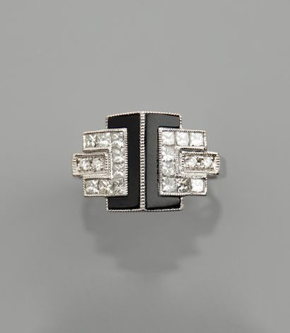 null Ring in white gold, 750 MM, in the taste of the jewels 1925 decorated with two...