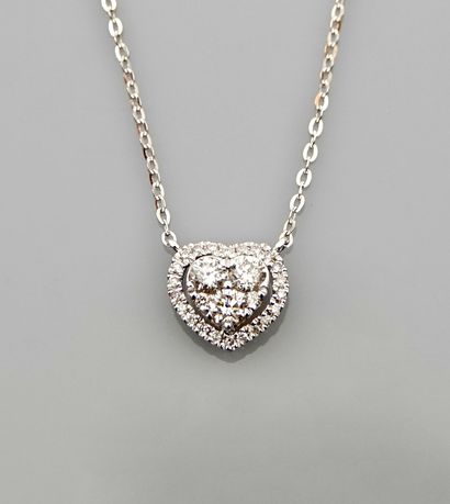 null Necklace in white gold, 750 MM, centered on a heart-shaped pendant set with...