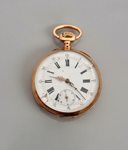 null Pocket watch in yellow gold, 750 MM, white background, seconds at 6 o'clock,...
