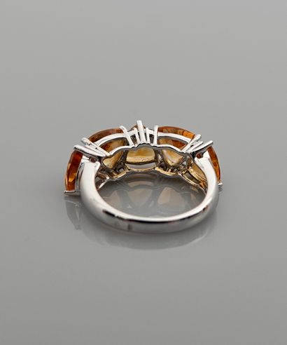 null Ring ' Garter ' in white gold, 750 MM, decorated with five pear-cut citrines...