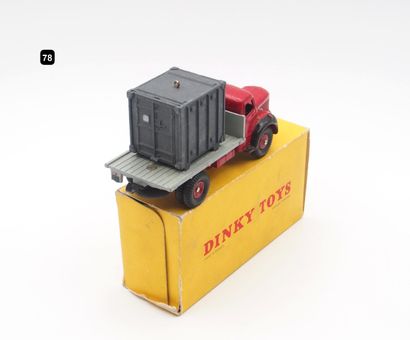 null DINKY TOYS FRANCE (1)

- # 34 B BERLIET GLM PLATEAU CONTAINER

"Petit frère"...