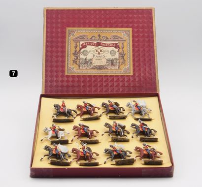 null C.B.G. MIGNOT 

BOX # 219 (12 fig.)

Third Republic. Spahis mounted on trotting...