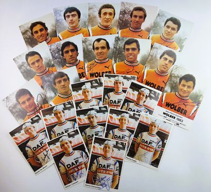 null 1983 : 23 autographes

BELGIQUE – Team DAF TRUCKS 1983 – Ensemble de 10 photos...