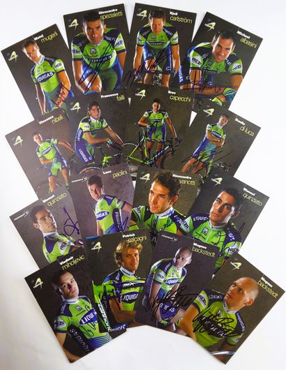 null ITALY - Team LIQUIGAS 2007 - Set of 30 autographs on postcards (cardboard, 10...