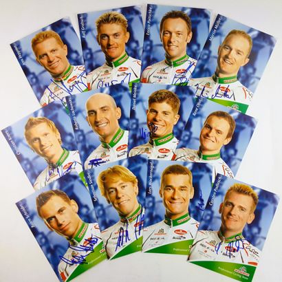 null GERMANY 2004 : 29 autographs

GERMANY - Team WINFIX 2004 - Set of 7 photos (10...