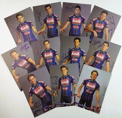 null ITALY 2000 : 24 autographs

ITALY - Team ALESSIO BANCA SGM 2000 - Set of 11...