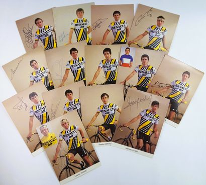 null FRANCE 1984 : 25 autographs

FRANCE - Team PEUGEOT SHELL MICHELIN 1984 - Set...