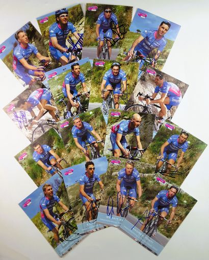 null ITALIE – Team LAMPRE CAFFITA 2005 – Ensemble de 16 cartes postales (cartonnées,...