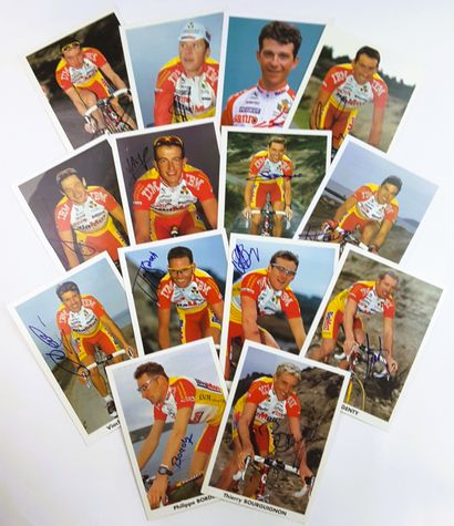 null FRANCE 1998 : 32 autographes

FRANCE – Equipe GAN 1998 – Ensemble de 18 photos...