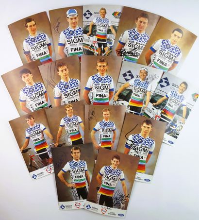 BELGIUM 1988 : 41 autographs

BELGIUM - Team...