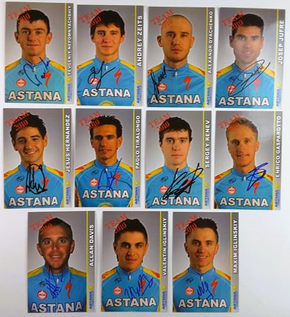 null KAZAKHSTAN – Team ASTANA 2010 - Ensemble de 22 autographes sur fiches illustrées...