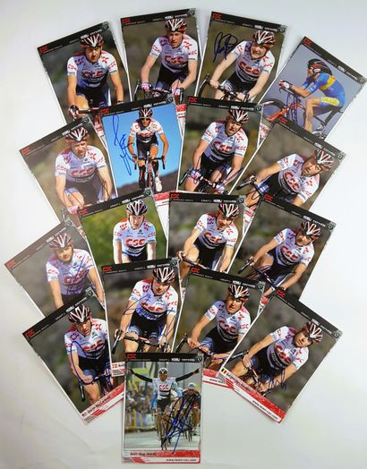 null 2008 : 45 autographes

SUEDE – Team CYCLE COLLSTROP 2008 – Ensemble de 13 photos...