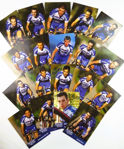 null PORTUGAL – Team LIBERTY SEGUROS 2004 : Ensemble de 10 cartes postales (cartonnées...