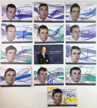 null FRANCE 2009 : 45 autographs

FRANCE - Team AG2R LA MONDIALE 2009 (2nd different...