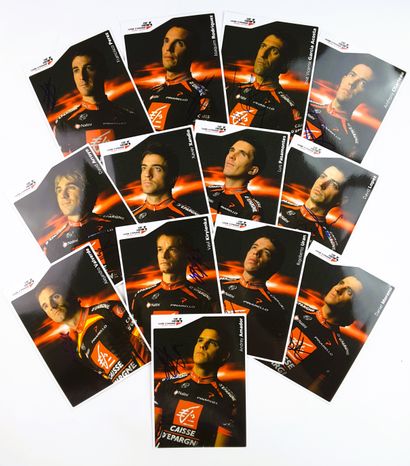 null SPAIN - Team CAISSE D'EPARGNE 2009 - Set of 26 autographs on illustrated cards...