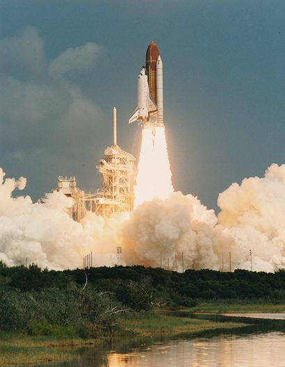 null NASA. Beautiful takeoff of the space shuttle ATLANTIS (Mission STS-46) on July...