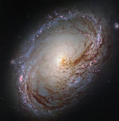 null NASA. LARGE FORMAT. HUBBLE Space Telescope. A beautiful photograph of a spiral...