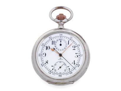 OMEGA Montre chronographe de poche en argent 900 millièmes à mouvement mécanique.
•...