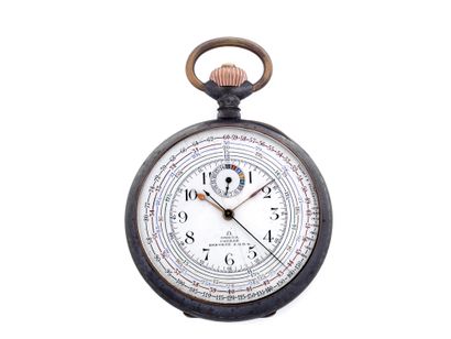 OMEGA Montre chronographe de poche en acier noirci à mouvement mécanique.
• Boîtier...