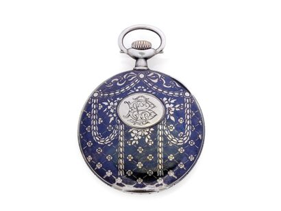 OMEGA Pocket watch - "Nielle aux fleurs"
Steel pocket watch with mechanical movement.
-...