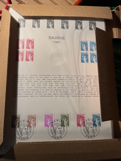  3 SacsDocuments CEF de 1977 à 1991 dans emballage d'origineO