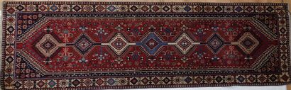 null A batch of 11 oriental rugs

Dimensions from 100 x 60 cm to 390 x 200 cm