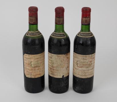 null 3 bouteilles Château MARGAUX - 1er GCC Margaux 1970

Etiquettes fanées, tachées...