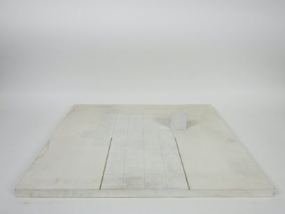 null Nissim MERKADO (born in 1935)

UNTITLED, 1984

Wood, steel and cement, signed...