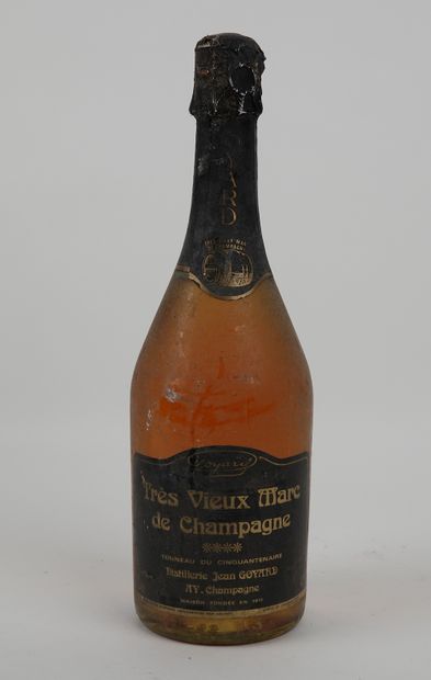 null 1 bottle 70cl VIEUX MARC de CHAMPAGNE J.GOYARD

Expert Ambroise de Montigny...