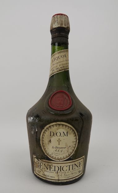 null 1 bottle 70cl BENEDICTINE 

Stained label, tears.

Expert Ambroise de Montigny...