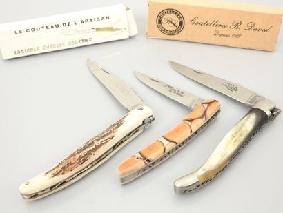 null A knife "Le Thiers" by Robert David, a Laguiole by Charles Couttier and a Laguiole...