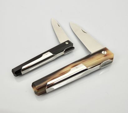 null Set of 2 folding knives "Jacques Mongin". Very good condition.