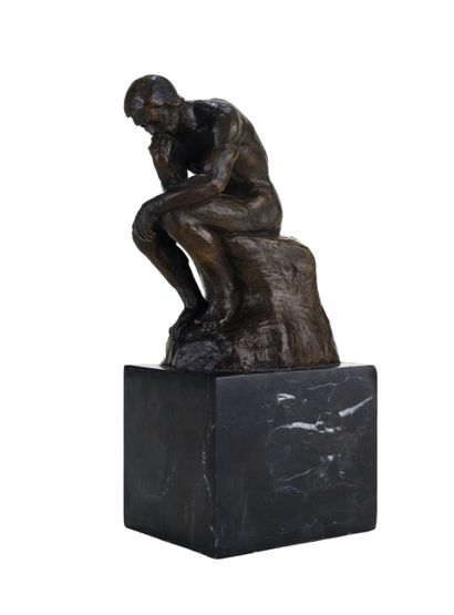 null D’après Auguste Rodin (1840-1917)

Le Penseur 

Bronze à patine brune 

Socle...