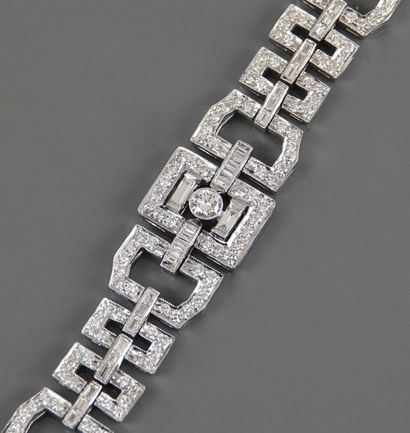 Bracelet in white gold, 750 MM, forming rectangular...