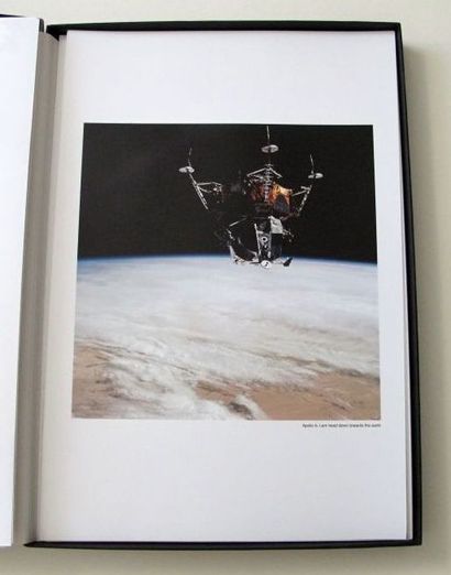 NASA 
Nasa. Rare coffret commémoratif du 40ème anniversaire d'Apollo 11, 20 photographies...