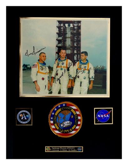 NASA Apollo 1 : photo couleur de l'équipage de la Mission Apollo 1 sur un pas de...