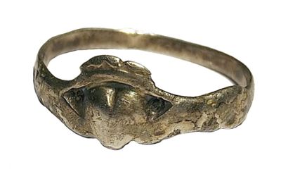 null Wedding ring

Silver 20 mm

16th