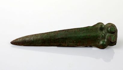 null Riveted dagger blade, copy for a museum presentation

Bronze 16 cm

19th ce...