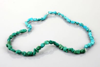 null Tibetan Turquoise on a wire

About 27 cm