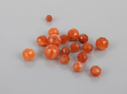 Perles facettées

Cornaline 1 à 2 cm

Perse

Période...